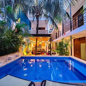 3* Hotel Latino Boutique